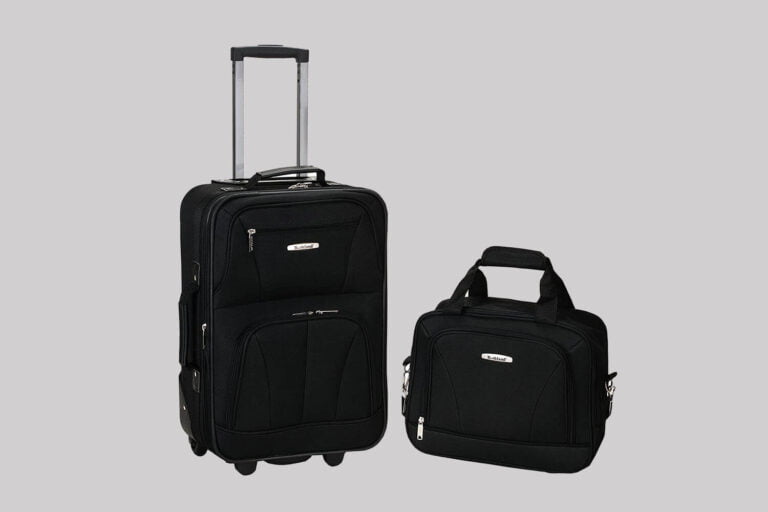 Rockland Fashion Softside Upright Luggage Set